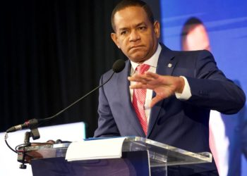 Superintendente Julio César Valentín llama a aseguradoras a responder con prontitud reclamos de sus clientes