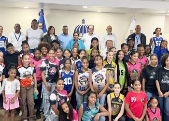 Con 480 niñas a la cancha en el 5to Convivio Municipal de Mini Voleibol