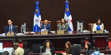 Diputados declaran de urgencia y aprueban en primera lectura Código de Trabajo