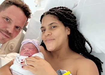 Francisca y Francesco Zampogna dan la bienvenida a su hija Raffaella