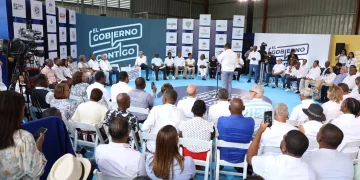 Gobierno Contigo impacta a más de 16 mil personas, en una jornada encabezada por el presidente Abinader,