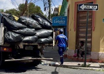 Alcaldía del DN lleva operativo de limpieza a Ciudad Nueva y Ciudad Colonial