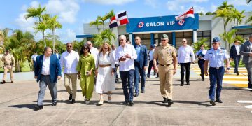 Presidente Abinader sigue reforzando y modernizando seguridad aérea del país con ensamblaje de los aviones TP-75 Dulus, en la Base Aérea de San Isidro