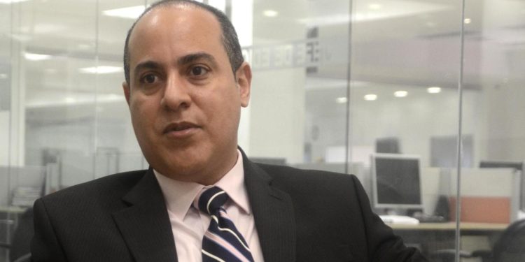 José Balaguer advierte alza del dólar encarece el sistema eléctrico y agrava el subsidio estatal