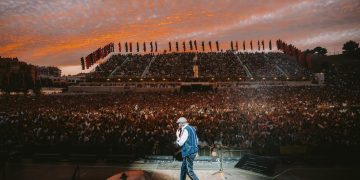 Gira por España de Juan Luis Guerra culmina con un respaldo multitudinario