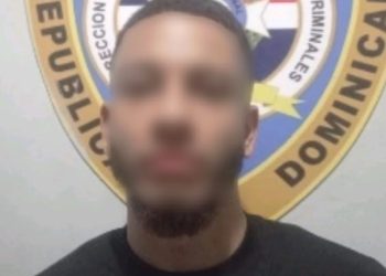 Policía Nacional apresa en Moca a hombre acusado de estafa por venta fraudulenta de vehículo