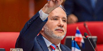 Antonio Taveras advierte no pueden aprobar Código Penal sin conocer su contenido; llama a respetar a los senadores