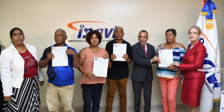 En seis meses de gestión actual administración del INAVI ha devuelto más de 3 millones de pesos a jubilados del sector público