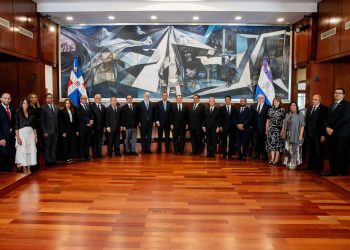 Pleno de la Suprema Corte de Justicia presenta el Reglamento de Aplicación para el Uso de Documentos y Firmas Digitales de la Función Notarial