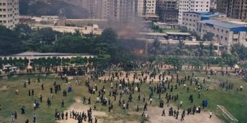 Suben a 16 los muertos y 100 los heridos en el accidente de un avión militar en Bangladés