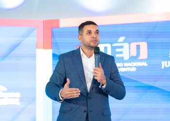 Carlos Valdez presenta balance de su primer año al frente del Ministerio de la Juventud: “Volver a lo básico fue nuestro primer compromiso”