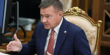 Hallan muerto al exministro de Transporte ruso tras ser destituido horas antes por Vladímir Putin