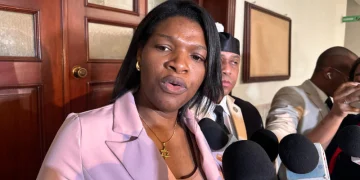 Este lunes Elizabeth Silverio busca anular condena de siete años por falsificación de títulos