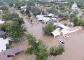 Inundaciones en Texas dejan más de 100 muertos, búsquedas continúan