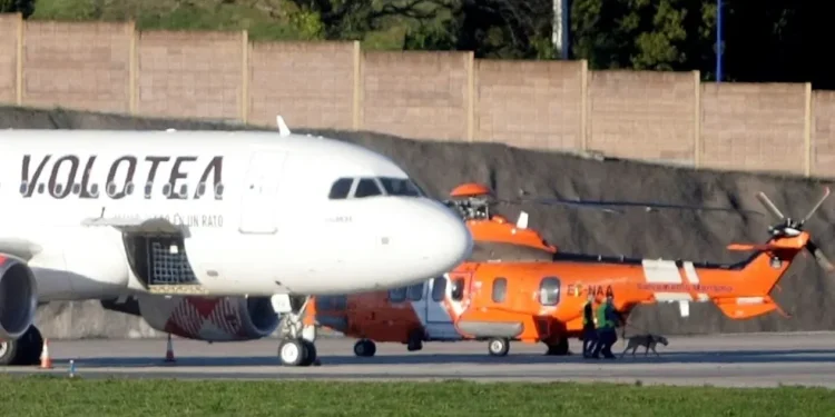 Un hombre muere en Milán tras ser succionado por el motor de un avión con destino a Asturias