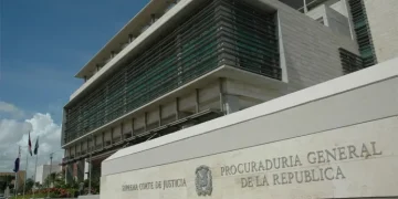 18 meses de prisión preventiva a imputada de estafar con más de 100 millones de pesos