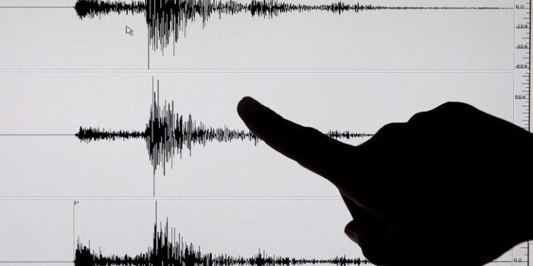 Un terremoto de magnitud 6,7 sacudió el sureste de Indonesia