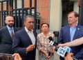 Niegan a tres congresistas acceso a cárcel de Nueva York con inmigrantes detenidos