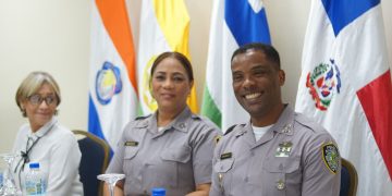 IPES evalúa primera fase de pasantía Cadetes policiales