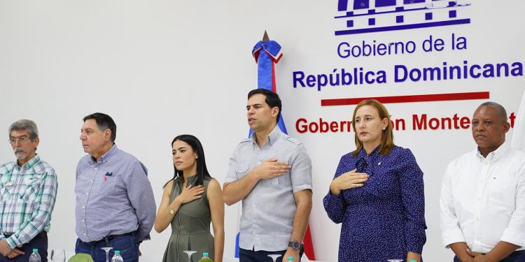 Roberto Ángel Salcedo desarrolla amplia agenda cultural en Azúa, Peravia, Montecristi y Monseñor Nouel.