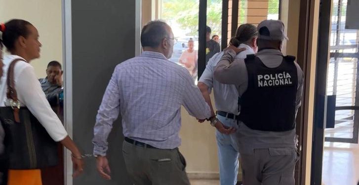 Apresan tres personas en Puerto Plata por estafa inmobiliaria del Proyecto Paraíso Dorado DM & R SRL   