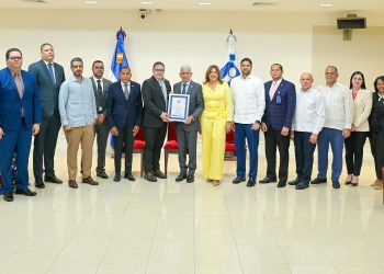 Senado de la República recibe certificación ISO 9001-2015 en Gestión Humana