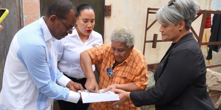 “Títulos en Casa” programa que impacta a familias de 6 sectores en SPM