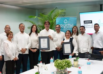 Agua Crystal renueva certificación ISO 9001:2015 y reafirma su compromiso con la calidad