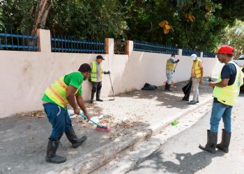 Alcaldía del DN toma medidas preventivas para mitigar posibles efectos de huracán Erin y vaguada