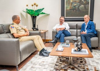 Ministerio de Defensa destaca importancia de reunión con representante especial de la ONU para Haití