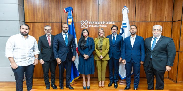 Codessd presenta nueva directiva a Yeni Berenice y discute agenda nacional