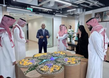 Embajador Rodríguez Durán y CEO de Expo 2030 Riyadh abordan la participación de RD en este evento mundial