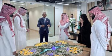 Embajador Rodríguez Durán y CEO de Expo 2030 Riyadh abordan la participación de RD en este evento mundial