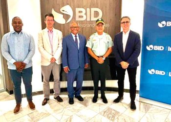 BID otorga cooperación técnica no reembolsable al vicepresidente de la OMSA