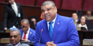 Diputado del PRD afirma población no aguanta más desaciertos del Gobierno 