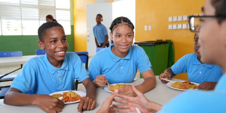 Inabie reitera distribución de la alimentación escolar desde el primer día de clases