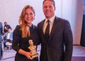 Carolina es reconocida con premio “Excelencia al Mérito Gran Dominicanísimo 2025”