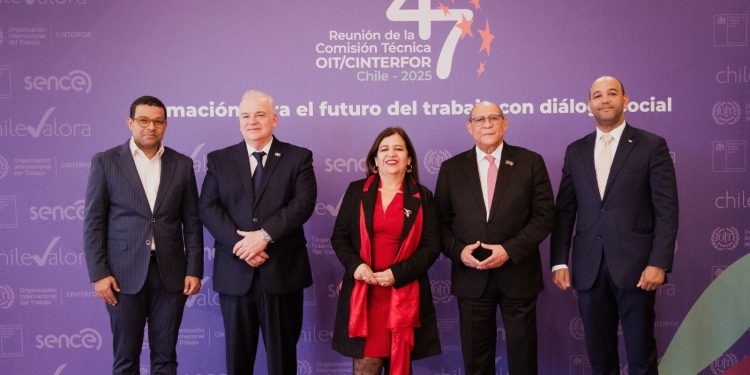 INFOTEP y ChileValora firman memorándum para fortalecer la certificación de competencias y la formación técnico profesional