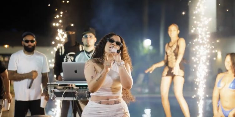 DJ Patio y La Insuperable protagonizan un épico encuentro en vivo desde una villa junto a sus fans