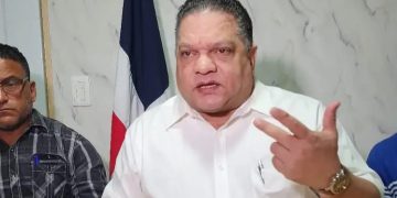 Mario Díaz llama al Presidente Luis Abinader a vetar el nuevo Código Penal