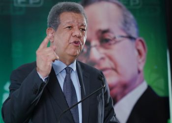 Leonel Fernández llama a votar este domingo en elecciones internas de la Fuerza del Pueblo