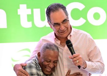 SeNaSa garantiza atención a más de 1.2 millones de adultos mayores y proyecta estrategias para enfrentar el envejecimiento poblacional