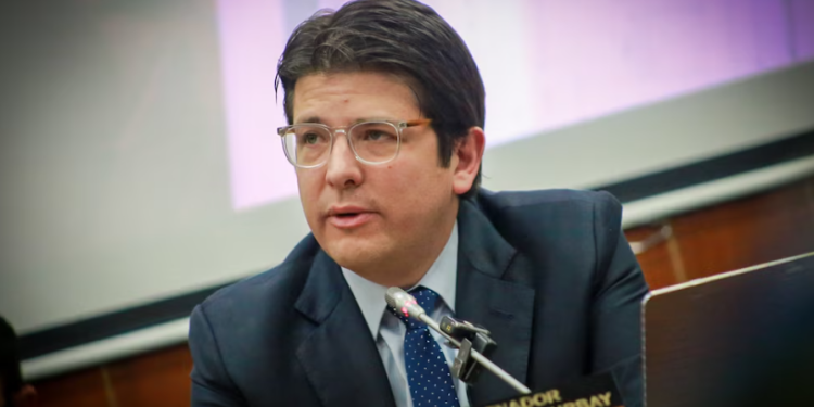 Fiscalía pedirá declarar el asesinato del senador Miguel Uribe Turbay como crimen de lesa humanidad: esto qué significa