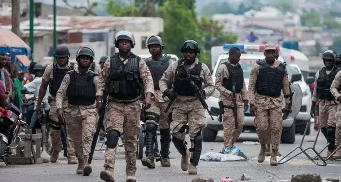 Policía de Haití recupera punto clave de comunicaciones tras enfrentamientos con pandillas