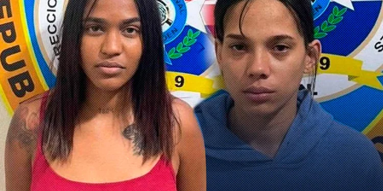 Incautan drogas y arma de fuego a dos mujeres durante allanamiento en Constanza