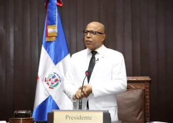 Alfredo Pacheco reelecto por quinto año consecutivo como presidente de la Cámara de Diputados