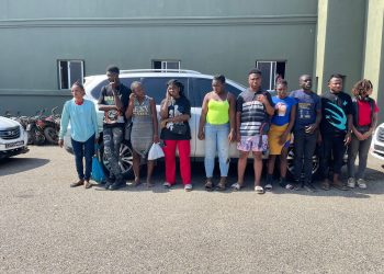 Ejército detiene a 29 haitianos indocumentados en una casucha utilizada como centro de acopio en Montecristi