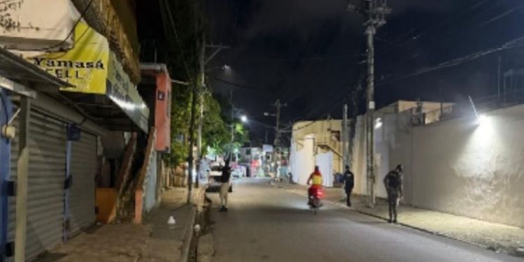 Reconocido delincuente "Yunito" fallece al enfrentar patrulla policial en Villa Mella; era buscado por herir a dos personas en hechos separados