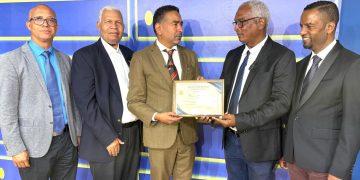 Entidades sociales reconocen a Nelson Gutiérrez por su labor social y defensa ciudadana