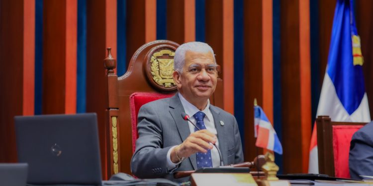 Ricardo de los Santos felicita responsabilidad de Abinader al promulgar el Código Penal